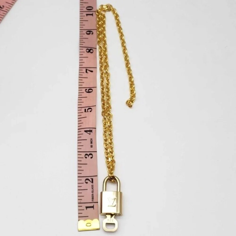 100% Auth Louis Vuitton Lock & Key w/ 18k Gold Plated Chain Necklace - Picture 4 of 9